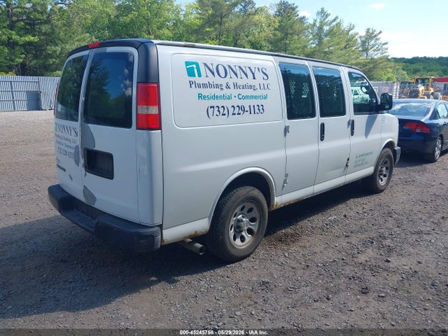 45245758 :رقم المزاد ، 1GCFG15X191101864 vin ، 2009 Chevrolet Express 1500 Work Van مزاد بيع