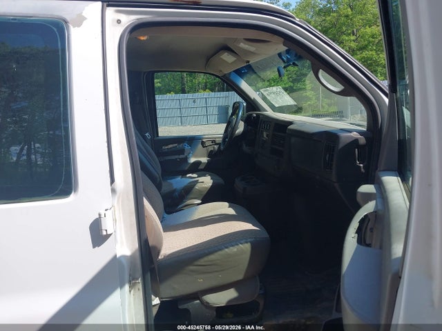 45245758 :رقم المزاد ، 1GCFG15X191101864 vin ، 2009 Chevrolet Express 1500 Work Van مزاد بيع