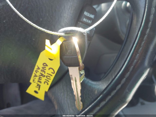Продажа на аукционе авто 2002 Honda Civic Ex, vin: 2HGES267X2H549978, номер лота: 45245792