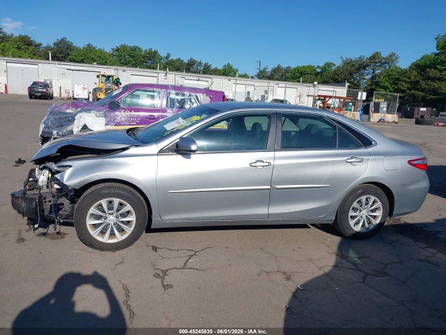 Aukcja sprzedaży 2017 Toyota Camry Le, vin: 4T1BF1FK8HU751255, numer aukcji: 45245830