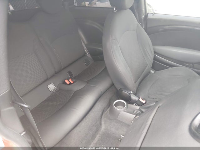 45245852 :رقم المزاد ، WMWSV3C55BTY21631 vin ، 2011 Mini Cooper S مزاد بيع