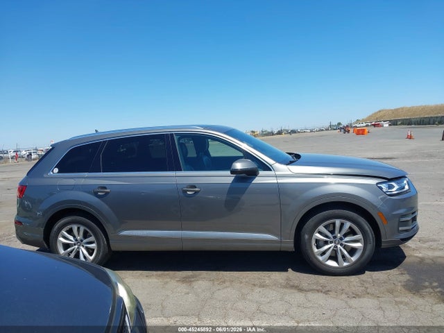 Audi Q7 3.0t Premium 2017 WA1LAAF75HD025804 Image 13