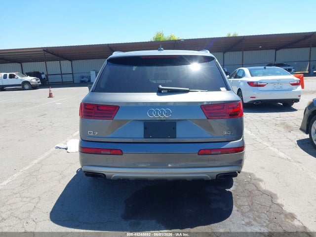 Audi Q7 3.0t Premium 2017 WA1LAAF75HD025804 Image 16