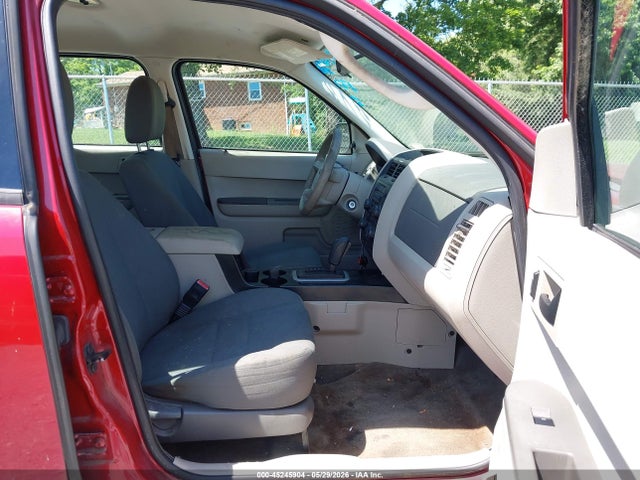Продажа на аукционе авто 2010 Ford Escape Xls, vin: 1FMCU9C7XAKA79399, номер лота: 45245904
