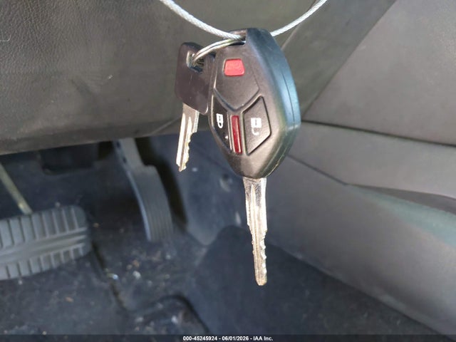 2015 Mitsubishi Outlander Sport Es მანქანა იყიდება აუქციონზე, vin: 4A4AP3AU3FE022470, აუქციონის ნომერი: 45245924