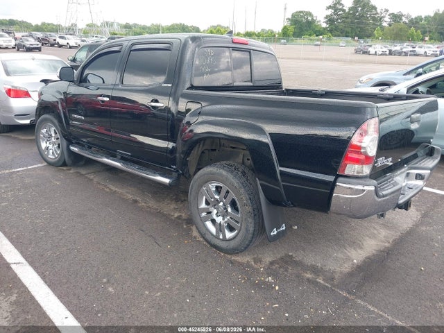 Aukcja sprzedaży 2015 Toyota Tacoma Base V6, vin: 3TMLU4EN0FM194533, numer aukcji: 45245926