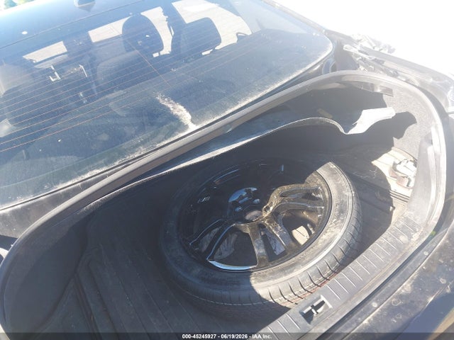 Продажа на аукционе авто 2015 Infiniti Q50 Premium, vin: JN1BV7AR4FM404679, номер лота: 45245927