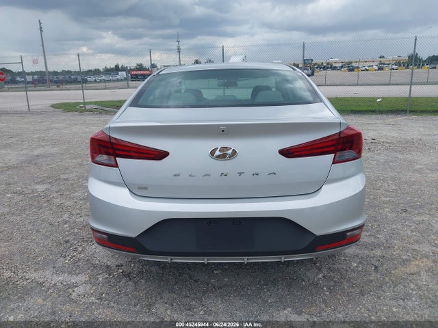 Hyundai ELANTRA SE 2019 5NPD74LF2KH486689 Image 17