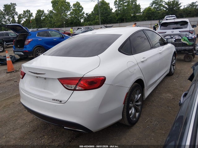 45245950 :رقم المزاد ، 1C3CCCBB3FN552953 vin ، 2015 Chrysler 200 S مزاد بيع