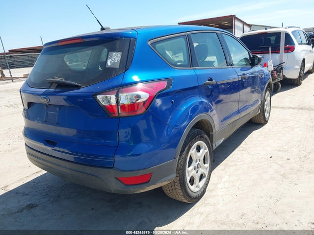 Продажа на аукционе авто 2018 Ford Escape S, vin: 1FMCU0F78JUC33975, номер лота: 45245979