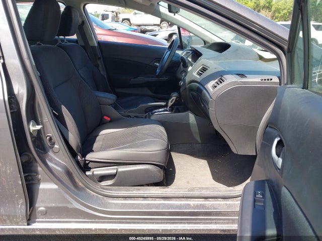 45245995 :رقم المزاد ، 2HGFB2F50DH593865 vin ، 2013 Honda Civic Lx مزاد بيع