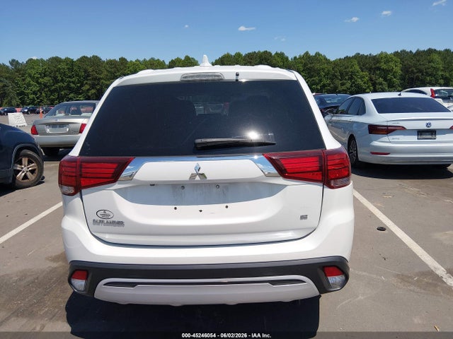 2020 Mitsubishi Outlander Le 2.4/se 2.4/sel 2.4/sp 2.4 მანქანა იყიდება აუქციონზე, vin: JA4AD3A32LZ046359, აუქციონის ნომერი: 45246054