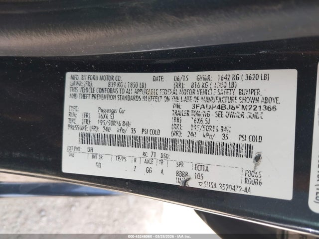 45246060 :رقم المزاد ، 3FADP4BJ8FM221366 vin ، 2015 Ford Fiesta Se مزاد بيع