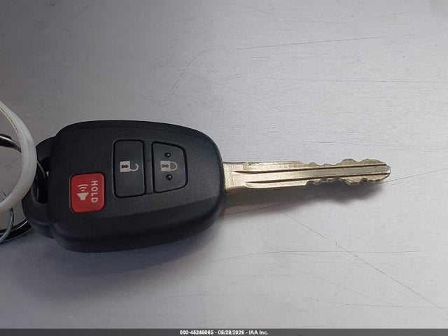 45246065 :رقم المزاد ، JTKJF5C79FJ001782 vin ، 2015 Scion Tc مزاد بيع