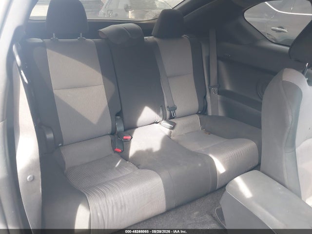 45246065 :رقم المزاد ، JTKJF5C79FJ001782 vin ، 2015 Scion Tc مزاد بيع