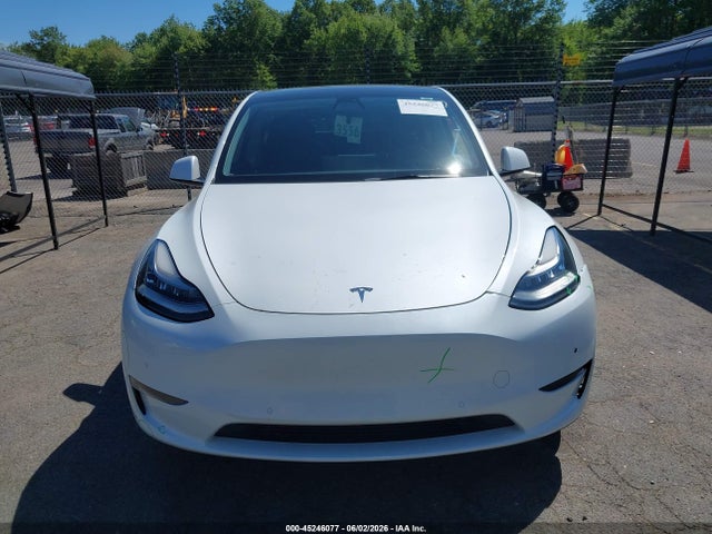Продажа на аукционе авто 2021 Tesla Model Y Long Range Dual Motor All-wheel Drive, vin: 5YJYGDEE9MF139108, номер лота: 45246077