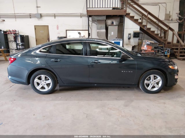 1G1ZC5ST7LF032666 Chevrolet Malibu Fwd 1fl