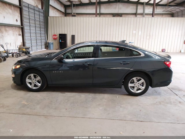 1G1ZC5ST7LF032666 Chevrolet Malibu Fwd 1fl