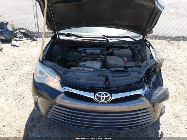 45246170 :رقم المزاد ، 4T1BF1FK1GU500656 vin ، 2016 Toyota Camry Le مزاد بيع