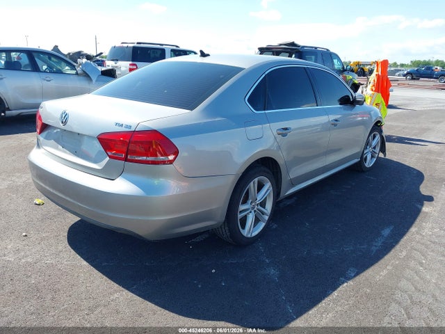 2014 Volkswagen Passat 2.0l Tdi Se მანქანა იყიდება აუქციონზე, vin: 1VWBN7A37EC051087, აუქციონის ნომერი: 45246206