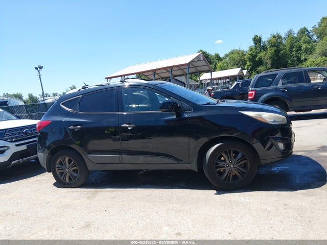 45246225 :رقم المزاد ، KM8JU3AGXFU037396 vin ، 2015 Hyundai Tucson Se مزاد بيع