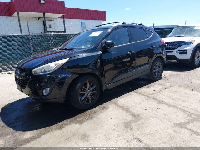 45246225 :رقم المزاد ، KM8JU3AGXFU037396 vin ، 2015 Hyundai Tucson Se مزاد بيع