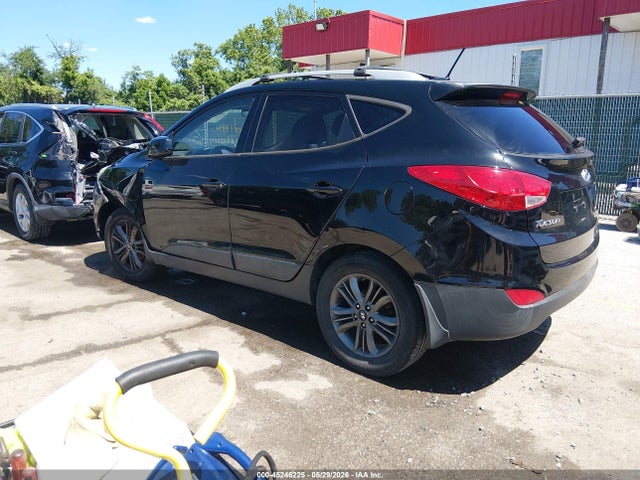 45246225 :رقم المزاد ، KM8JU3AGXFU037396 vin ، 2015 Hyundai Tucson Se مزاد بيع