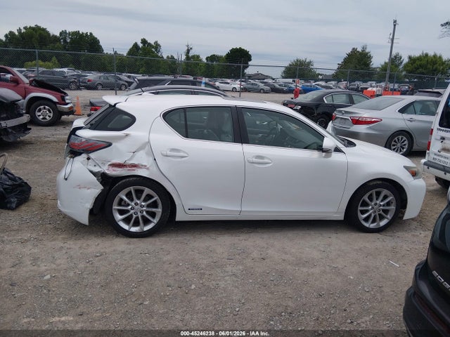 45246238 :رقم المزاد ، JTHKD5BHXB2027726 vin ، 2011 Lexus Ct 200h Premium مزاد بيع