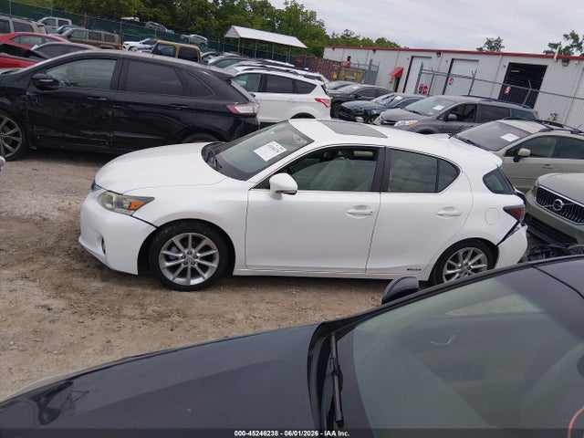 45246238 :رقم المزاد ، JTHKD5BHXB2027726 vin ، 2011 Lexus Ct 200h Premium مزاد بيع