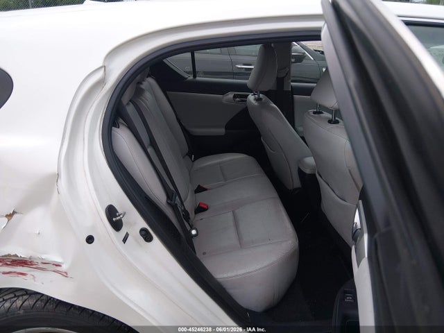 45246238 :رقم المزاد ، JTHKD5BHXB2027726 vin ، 2011 Lexus Ct 200h Premium مزاد بيع