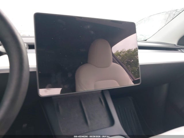 2023 Tesla Model Y Awd/long Range Dual Motor All-wheel Drive მანქანა იყიდება აუქციონზე, vin: 7SAYGDEE1PA147501, აუქციონის ნომერი: 45246295