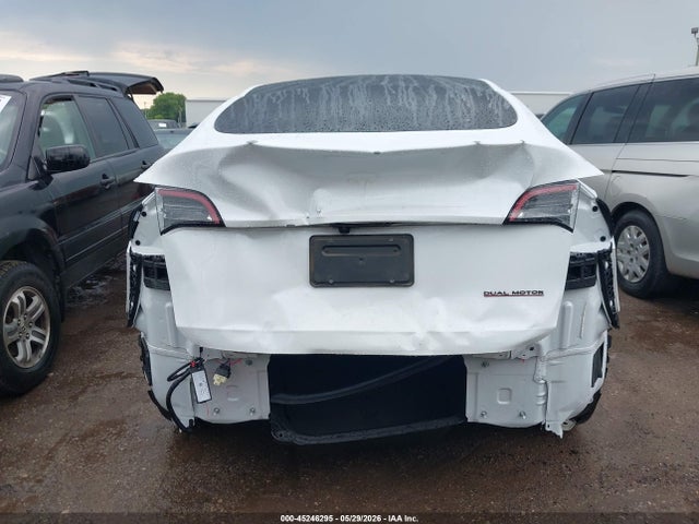 2023 Tesla Model Y Awd/long Range Dual Motor All-wheel Drive მანქანა იყიდება აუქციონზე, vin: 7SAYGDEE1PA147501, აუქციონის ნომერი: 45246295