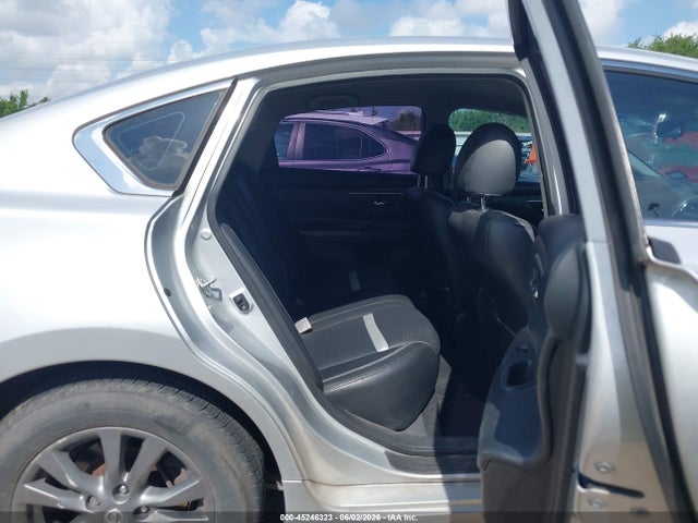 Nissan Altima 2.5 S 2015 1N4AL3AP7FC211766 Image 8