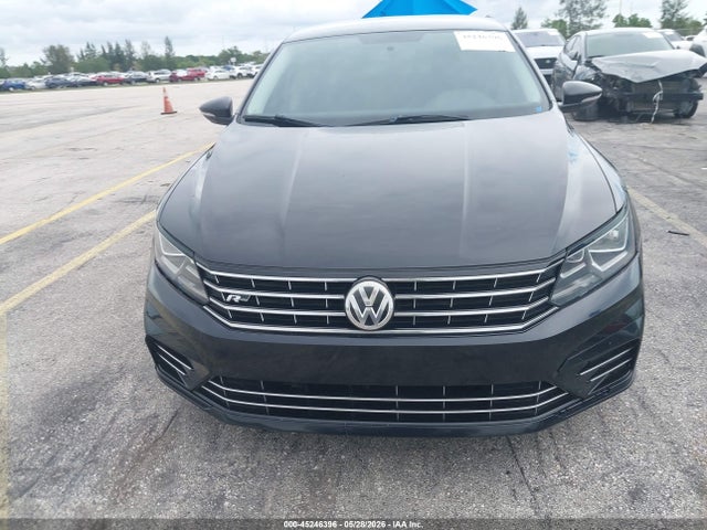 Продажа на аукционе авто 2017 Volkswagen Passat 1.8t R-line, vin: 1VWDT7A37HC051898, номер лота: 45246396