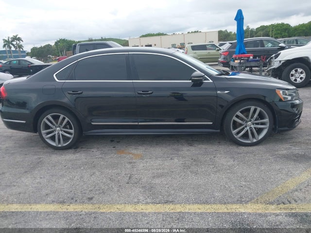 Продажа на аукционе авто 2017 Volkswagen Passat 1.8t R-line, vin: 1VWDT7A37HC051898, номер лота: 45246396