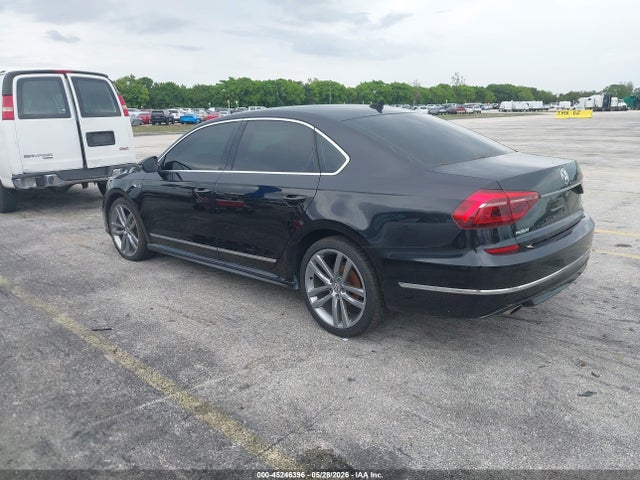 Продажа на аукционе авто 2017 Volkswagen Passat 1.8t R-line, vin: 1VWDT7A37HC051898, номер лота: 45246396