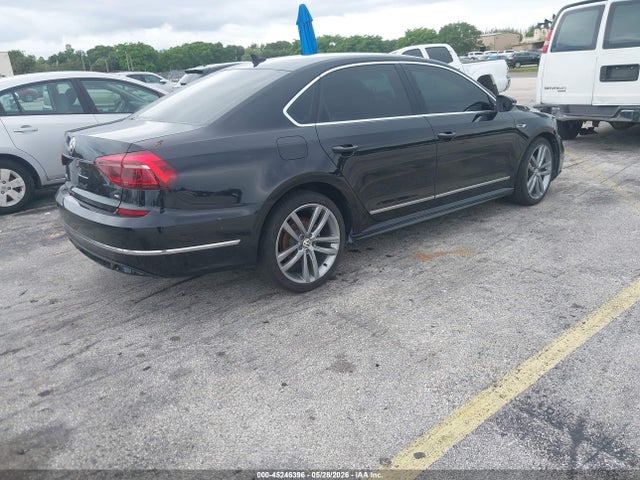 Продажа на аукционе авто 2017 Volkswagen Passat 1.8t R-line, vin: 1VWDT7A37HC051898, номер лота: 45246396