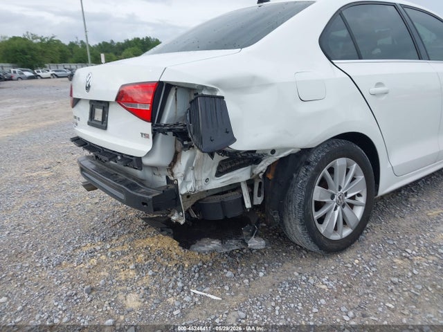 Aukcja sprzedaży 2015 Volkswagen Jetta 1.8t Se, vin: 3VWD07AJ8FM338427, numer aukcji: 45246411