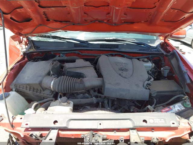 5TFCZ5AN3JX149084 Toyota Tacoma Trd Off Road