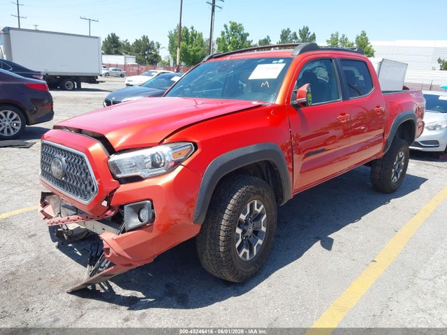 5TFCZ5AN3JX149084 Toyota Tacoma Trd Off Road