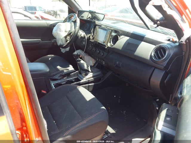 5TFCZ5AN3JX149084 Toyota Tacoma Trd Off Road