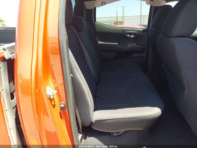 5TFCZ5AN3JX149084 Toyota Tacoma Trd Off Road