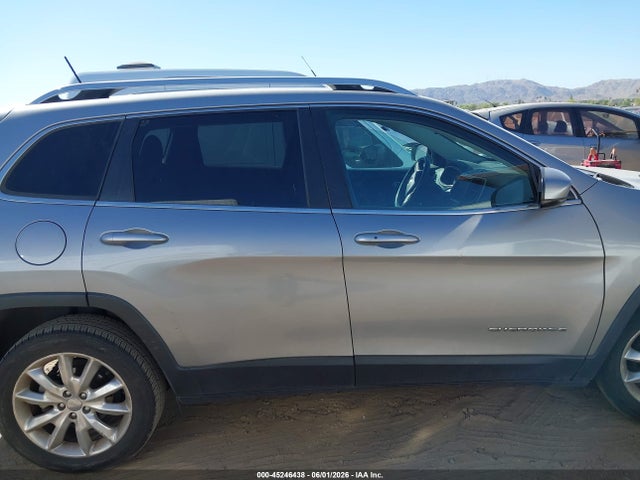 1C4PJLDB2HW526339 Jeep Cherokee Limited Fwd
