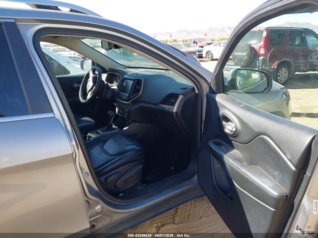 1C4PJLDB2HW526339 Jeep Cherokee Limited Fwd