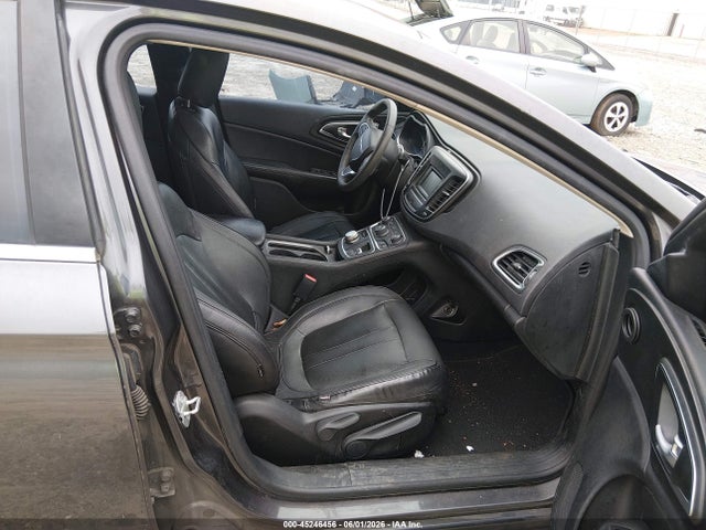 45246456 :رقم المزاد ، 1C3CCCAB0FN713096 vin ، 2015 Chrysler 200 Limited مزاد بيع
