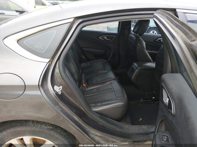 45246456 :رقم المزاد ، 1C3CCCAB0FN713096 vin ، 2015 Chrysler 200 Limited مزاد بيع