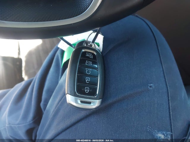 45246516 :رقم المزاد ، 5NPLP4AG4PH111157 vin ، 2023 Hyundai Elantra Limited مزاد بيع