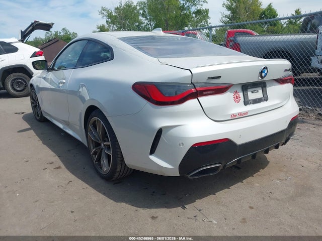 45246565 :رقم المزاد ، WBA13AR01NCK00361 vin ، 2022 Bmw M440i Xdrive مزاد بيع