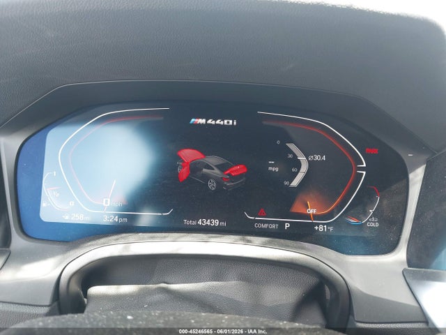 45246565 :رقم المزاد ، WBA13AR01NCK00361 vin ، 2022 Bmw M440i Xdrive مزاد بيع