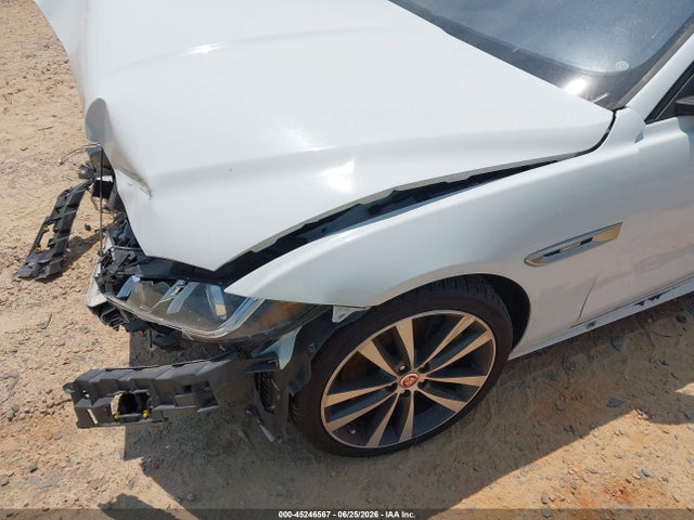 45246567 :رقم المزاد ، SAJAF4GX5JCP37659 vin ، 2018 Jaguar Xe 30t R-sport مزاد بيع